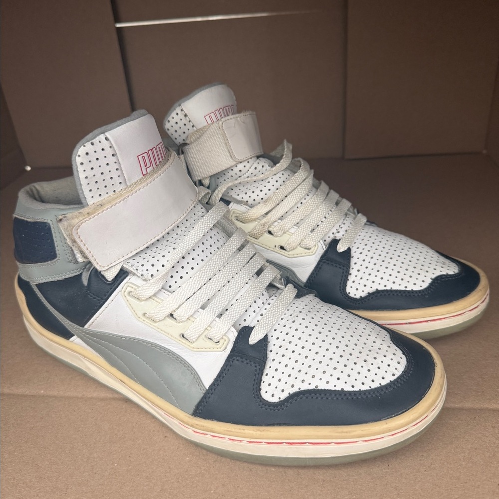 Puma Men's White and Navy High-Top Sneakers